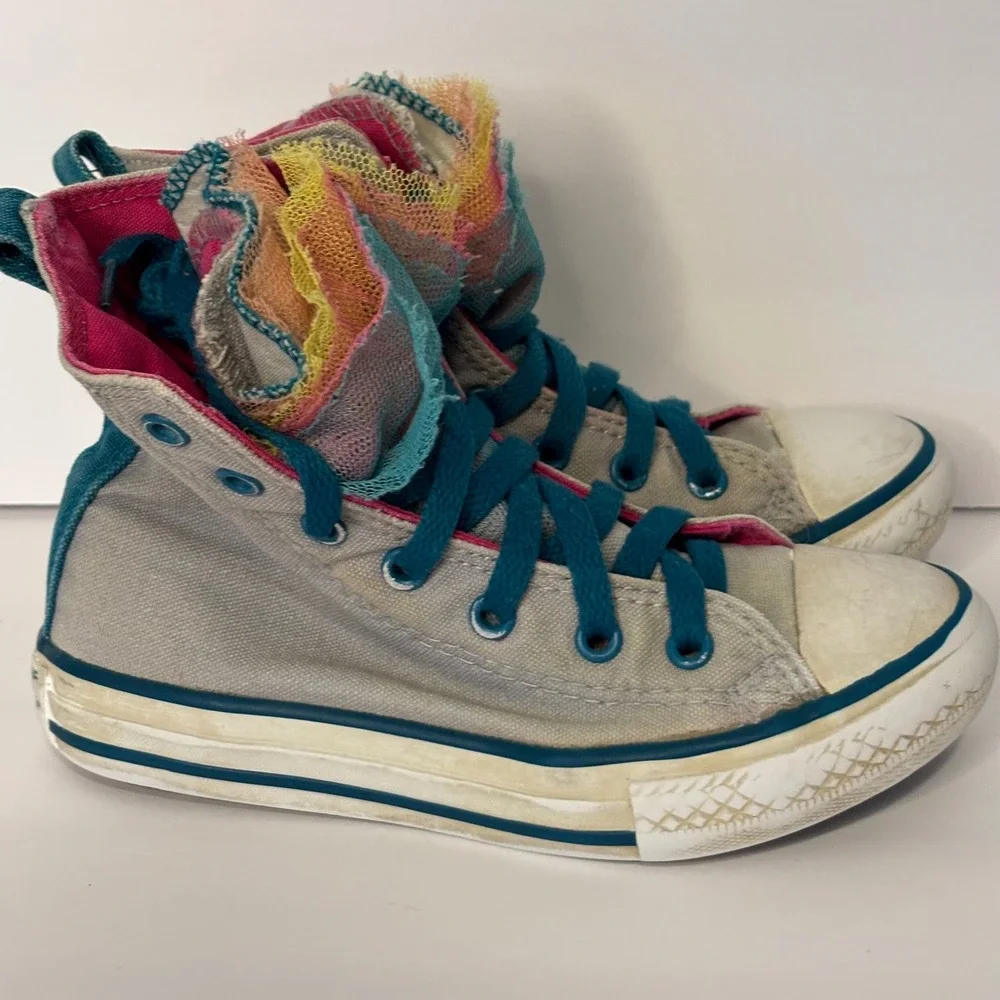 Converse gray rainbow